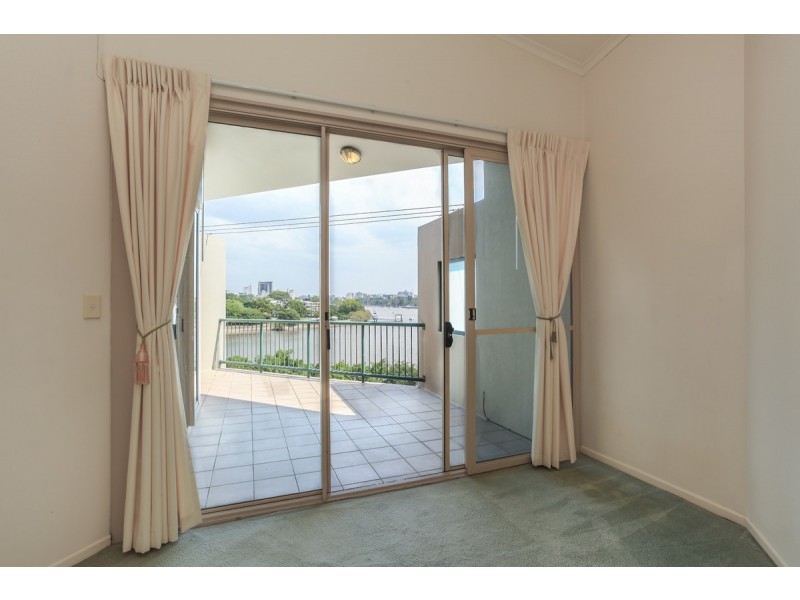 32/7 Boundary Street, Brisbane City QLD 4000