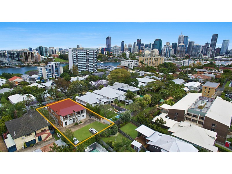 24-26 Hazlewood Street, New Farm QLD 4005