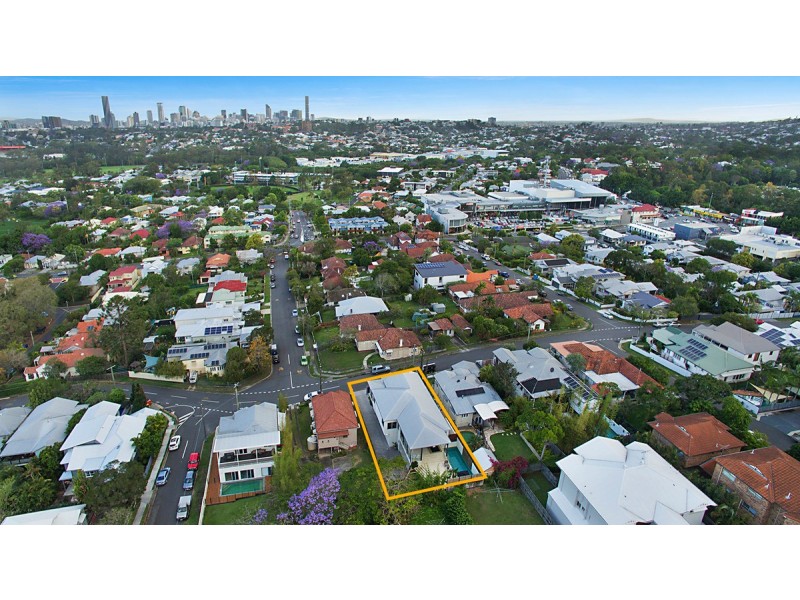 33 Greene Street, Newmarket QLD 4051