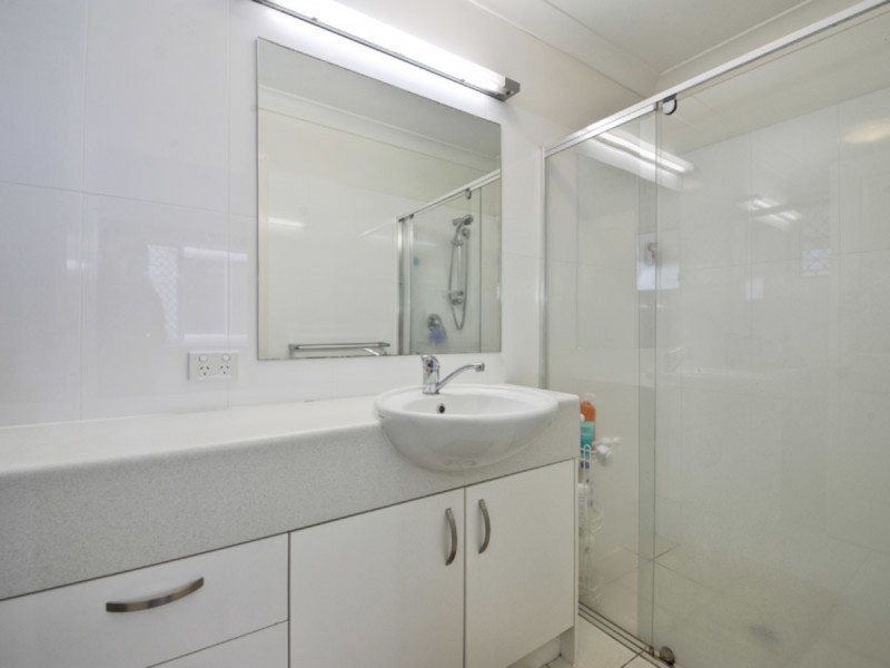 5/923 Stanley Street East, East Brisbane QLD 4169