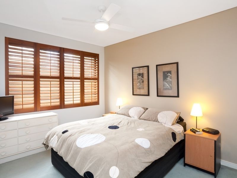 18/222 Bowen Terrace, New Farm QLD 4005