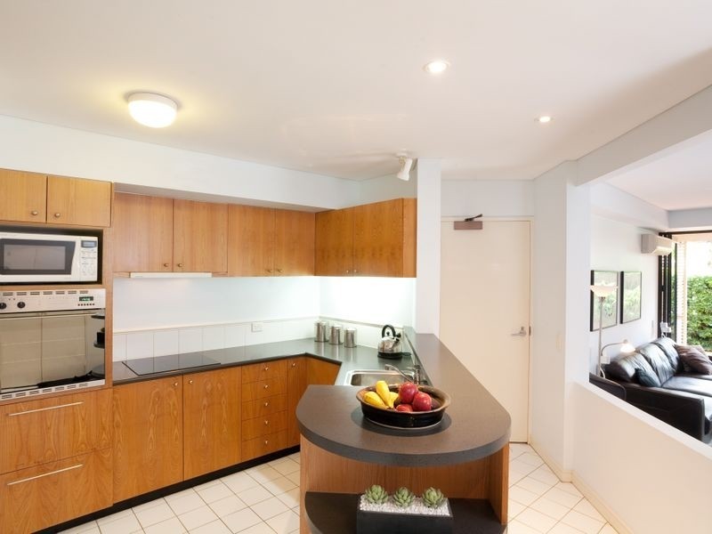 18/222 Bowen Terrace, New Farm QLD 4005