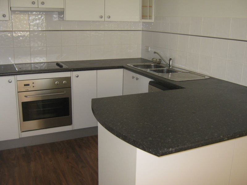 2/306 Kent Street, Newstead QLD 4006