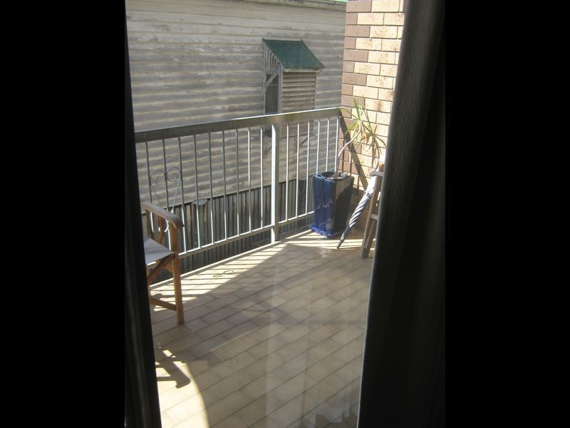 2/306 Kent Street, Newstead QLD 4006