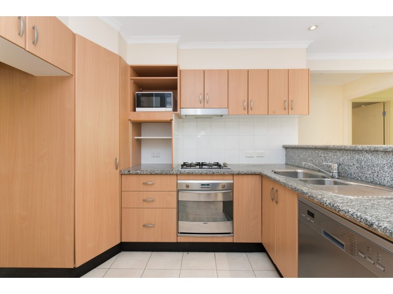 4/14 Macquarie Street, Teneriffe QLD 4005