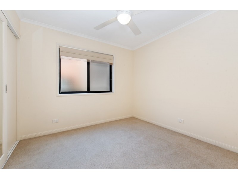 4/14 Macquarie Street, Teneriffe QLD 4005