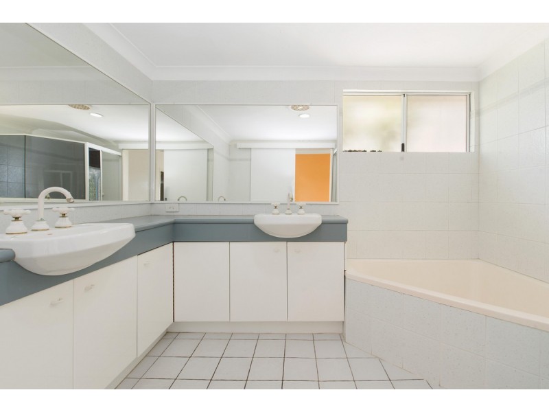 6/72 Oxlade Drive, New Farm QLD 4005