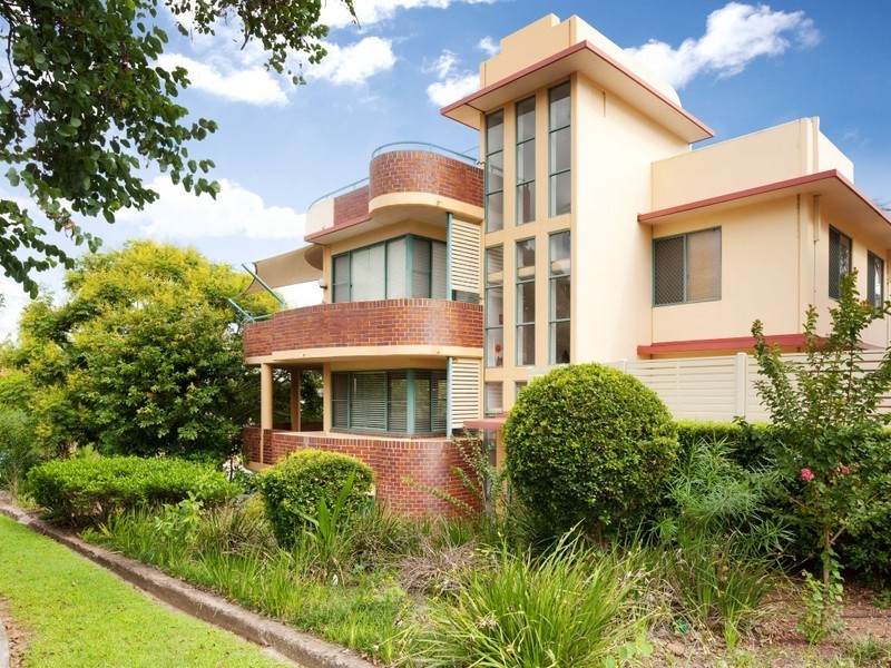 1/67 Oxlade Drive, New Farm QLD 4005