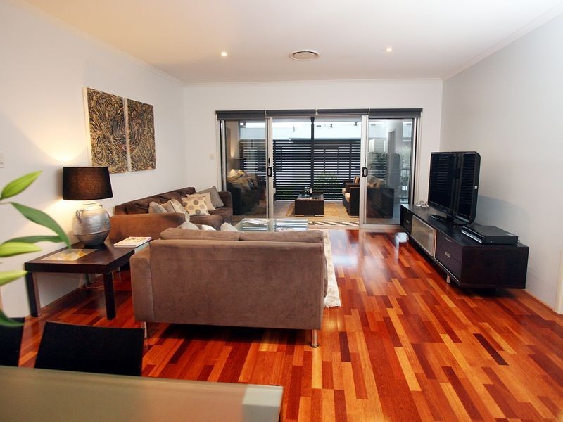 17/46 Terrace Street, New Farm QLD 4005