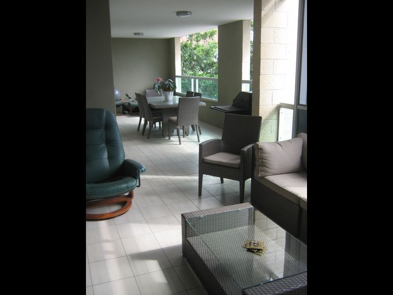 3/7 Helen Street, Newstead QLD 4006