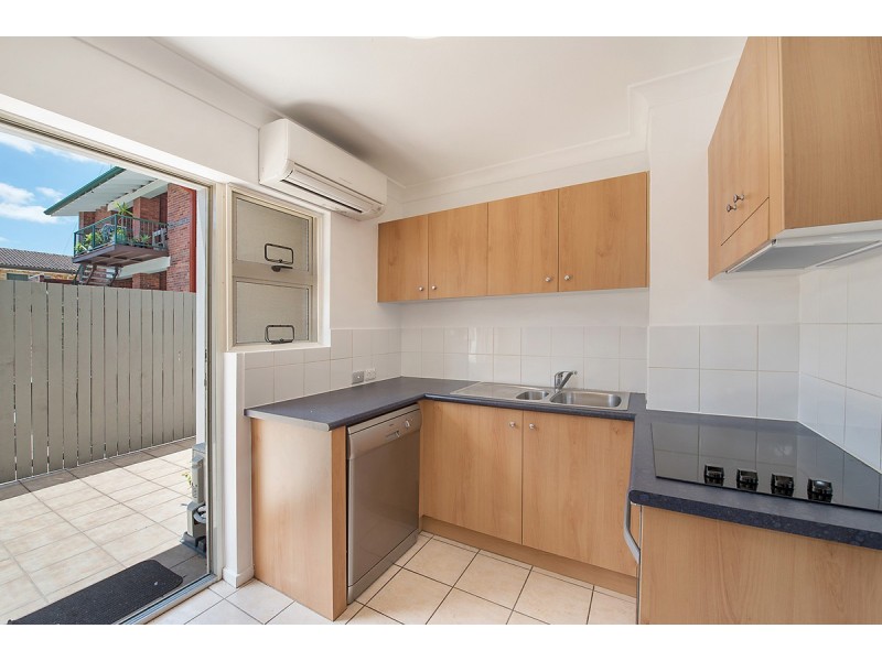 2/321 Bowen Terrace, New Farm QLD 4005