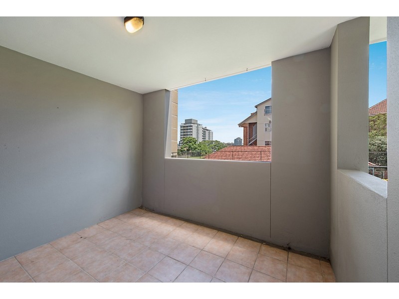 2/321 Bowen Terrace, New Farm QLD 4005