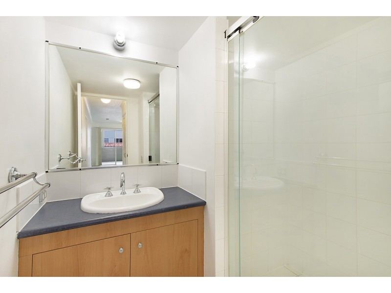 2/321 Bowen Terrace, New Farm QLD 4005