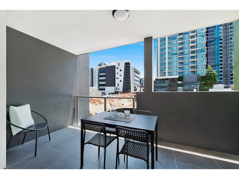 505/8 Kyabra Street, Newstead QLD 4006