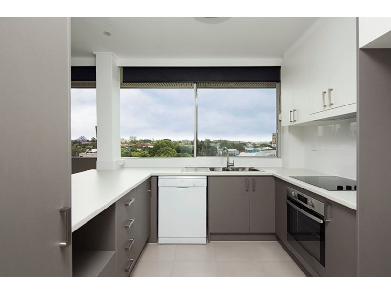 23/128 Oxlade Drive, New Farm QLD 4005