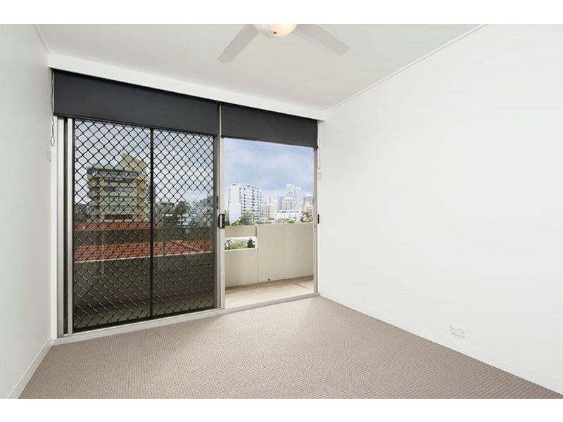 23/128 Oxlade Drive, New Farm QLD 4005