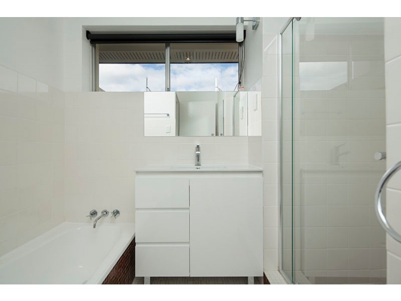 23/128 Oxlade Drive, New Farm QLD 4005