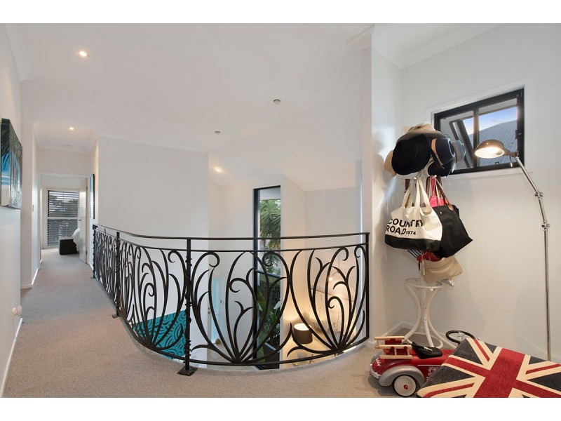 27 Lilley Street, Hendra QLD 4011