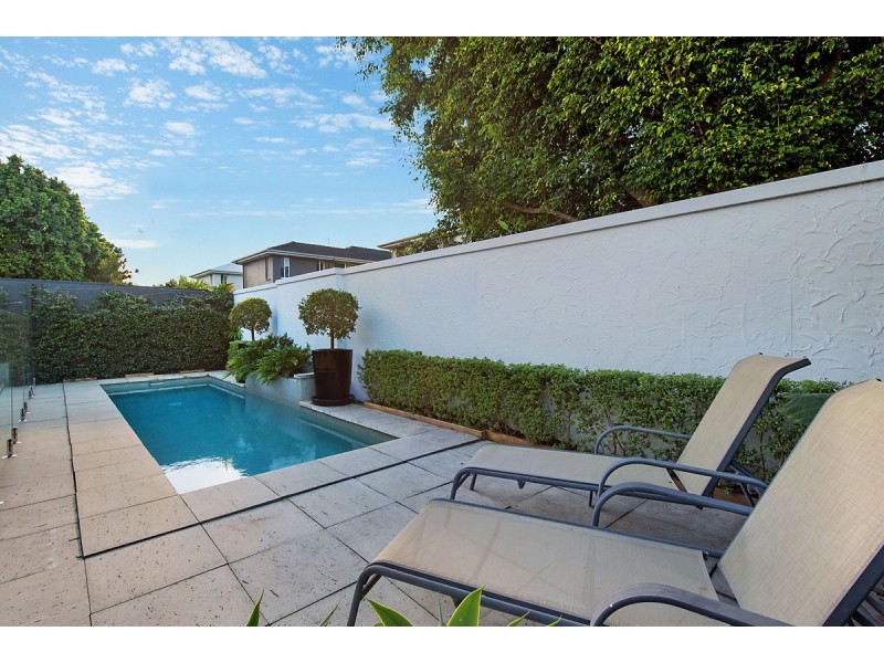 27 Lilley Street, Hendra QLD 4011