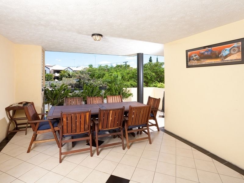 20/118 Oxlade Drive, New Farm QLD 4005