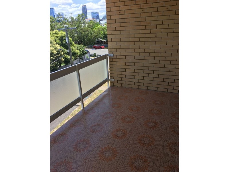 9/16 Hazel Street, New Farm QLD 4005