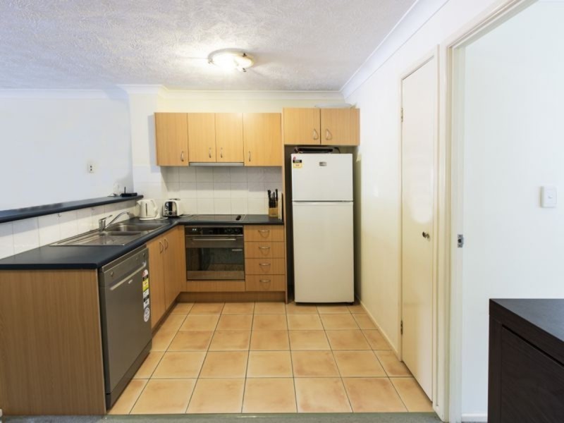 9/175 Merthyr Road, New Farm QLD 4005