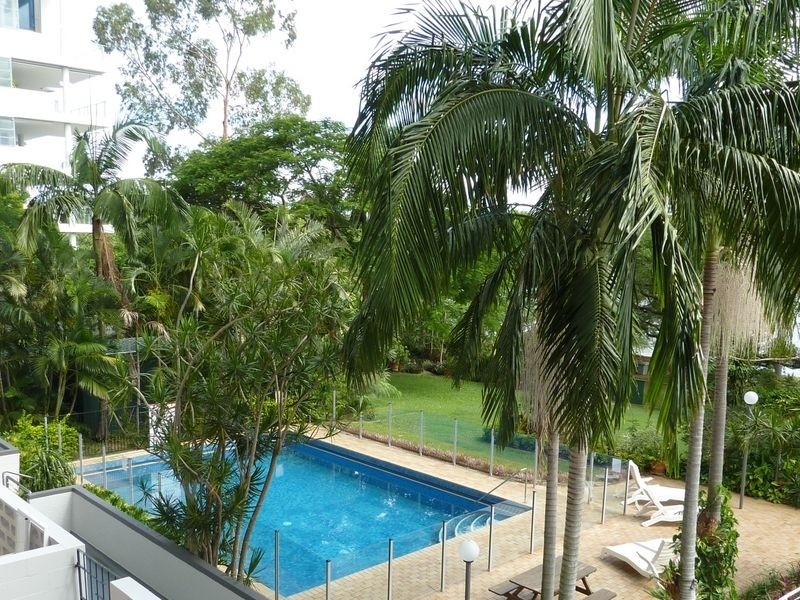 1B/172 Oxlade Drive, New Farm QLD 4005