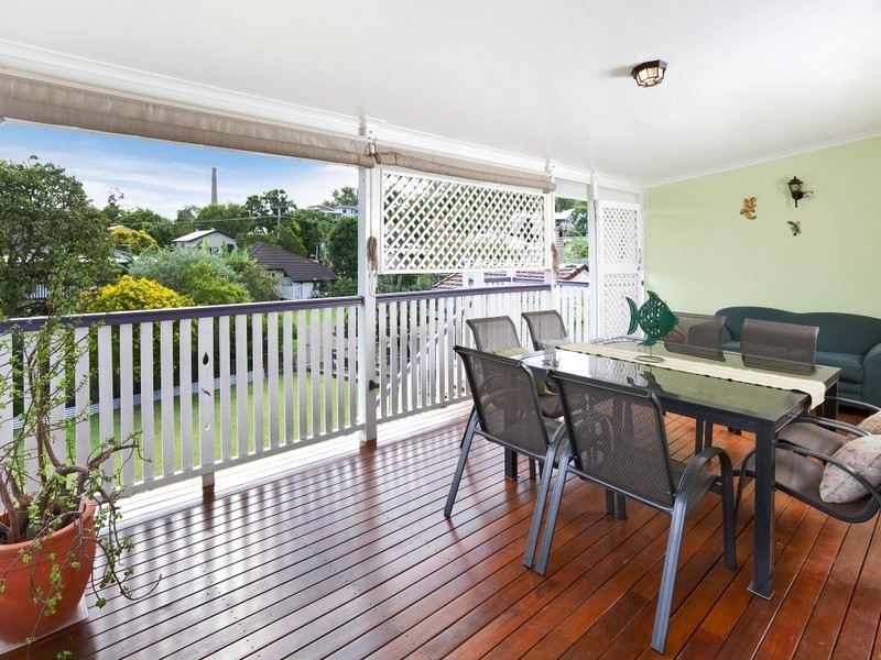 19 Gracemere Street, Newmarket QLD 4051