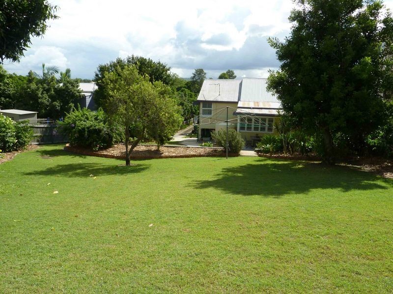 19 Gracemere Street, Newmarket QLD 4051