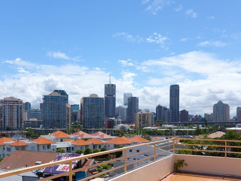 8/179 Moray Street, New Farm QLD 4005