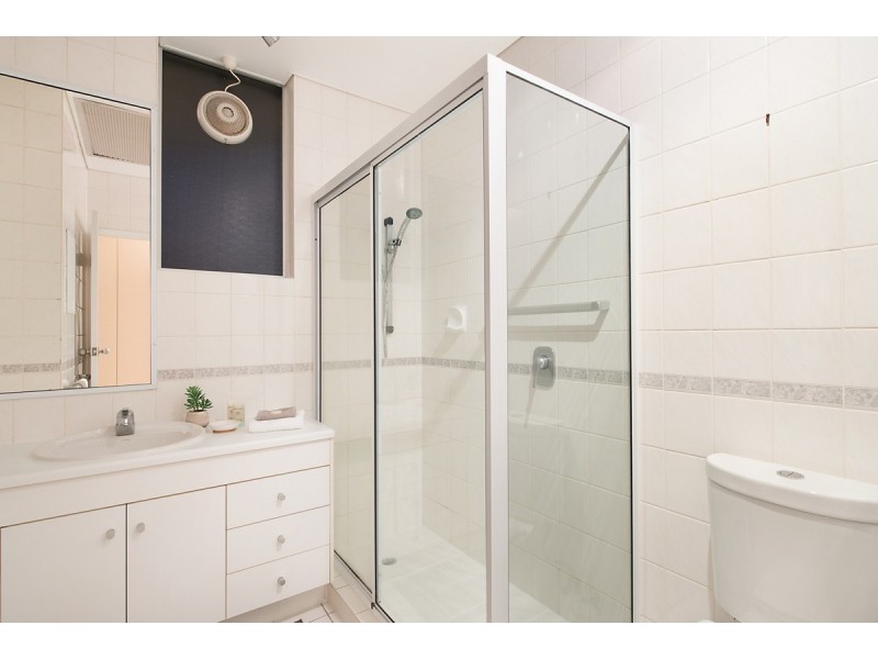 17/16 Moray Street, New Farm QLD 4005