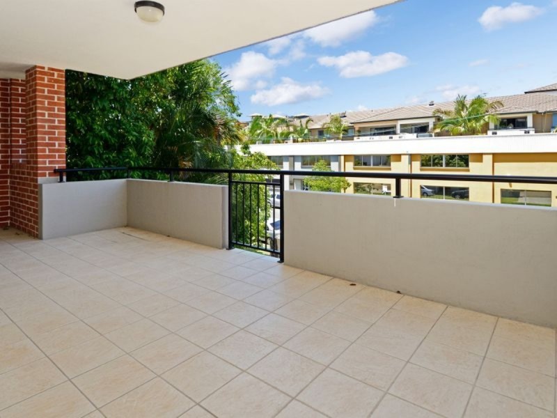 8/9 Newstead Avenue, Newstead QLD 4006