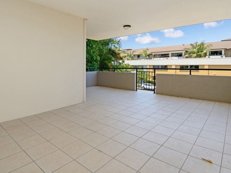 8/9 Newstead Avenue, Newstead QLD 4006