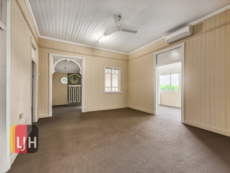 10 Scott Road, Herston QLD 4006