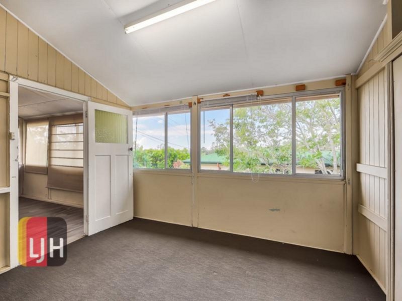 10 Scott Road, Herston QLD 4006