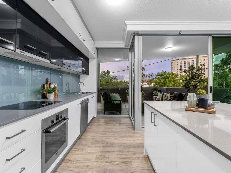 40/89 Lambert Street, Kangaroo Point QLD 4169