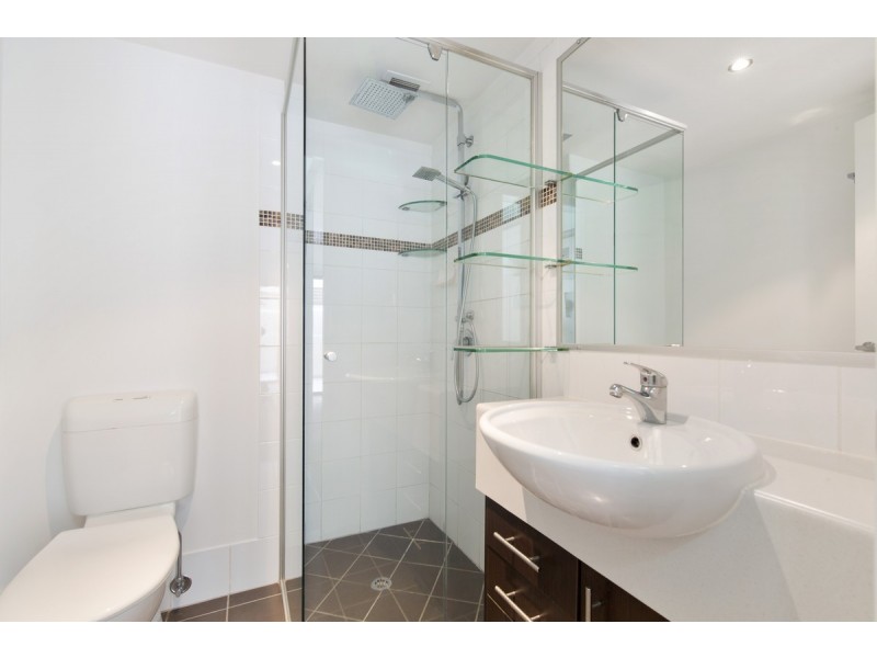 15/7 Helen Street, Teneriffe QLD 4005