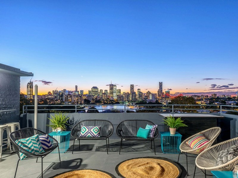 10/12 Hanworth Street, East Brisbane QLD 4169