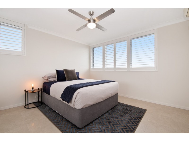 10/12 Hanworth Street, East Brisbane QLD 4169