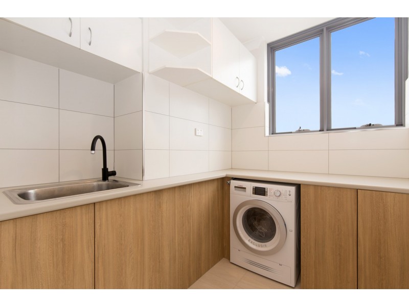 10/12 Hanworth Street, East Brisbane QLD 4169