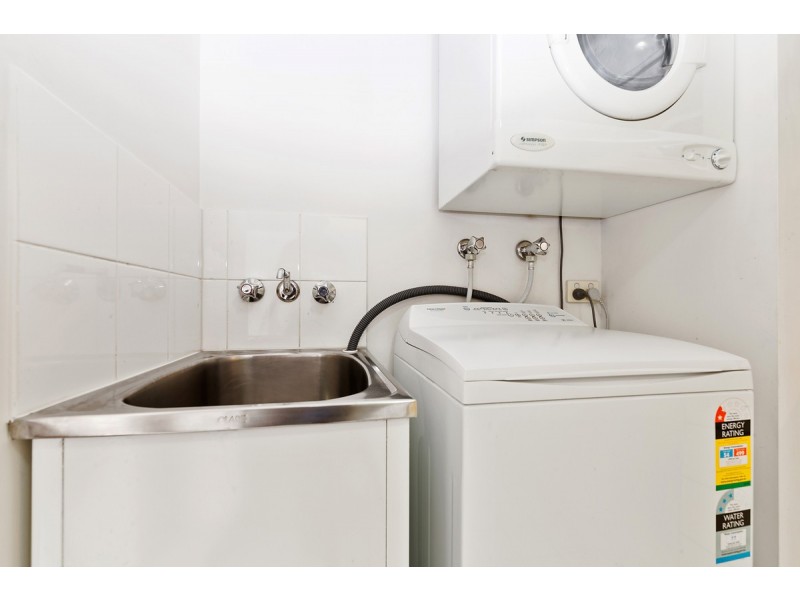 303/15 Ivory Lane, Brisbane City QLD 4000