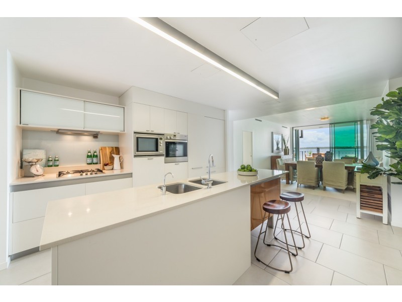 26104/2 Ephraim Island Parade, Paradise Point QLD 4216