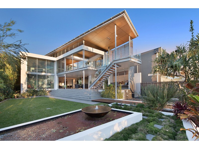 41 Brisbane Corso, Fairfield QLD 4103