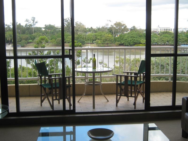 503/150 Oxlade Drive, New Farm QLD 4005