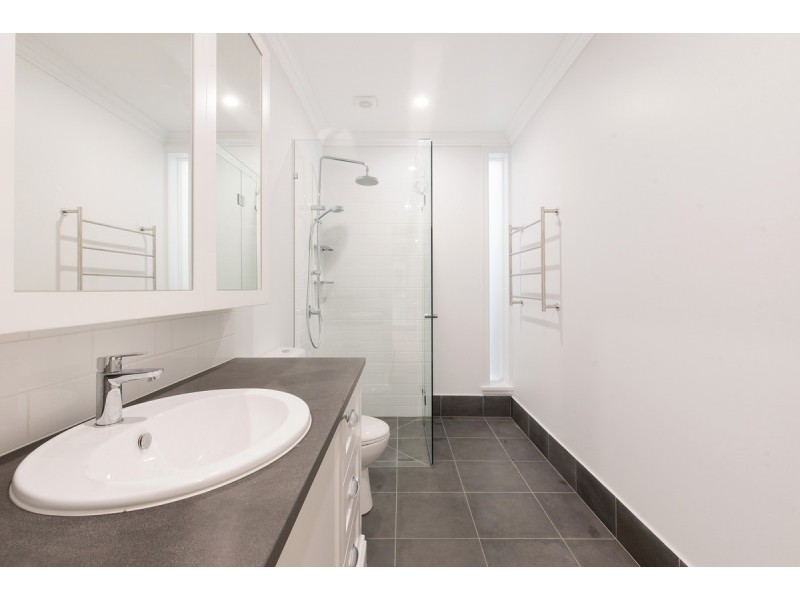 24 Gibbon Street, New Farm QLD 4005