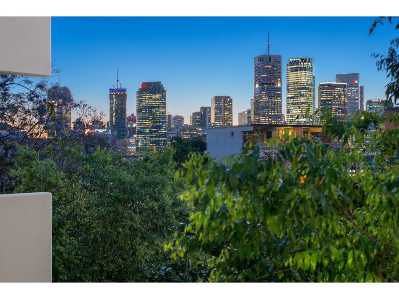 11/75 Barker Street, New Farm QLD 4005