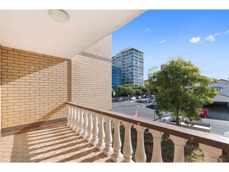 1/34 Barker Street, New Farm QLD 4005
