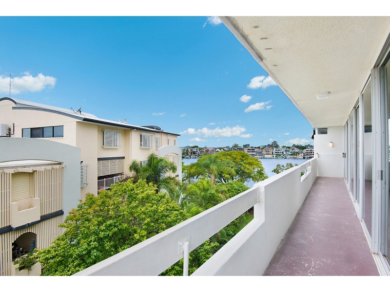 16/128 Oxlade Drive, New Farm QLD 4005