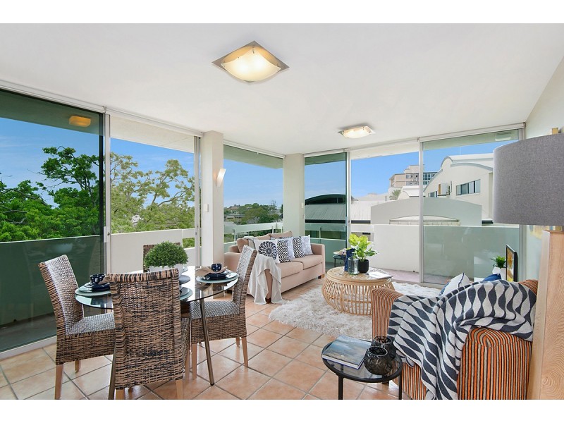 16/128 Oxlade Drive, New Farm QLD 4005