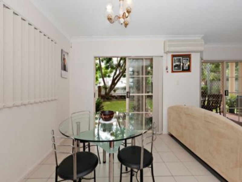 1/484 Bowen Terrace, New Farm QLD 4005